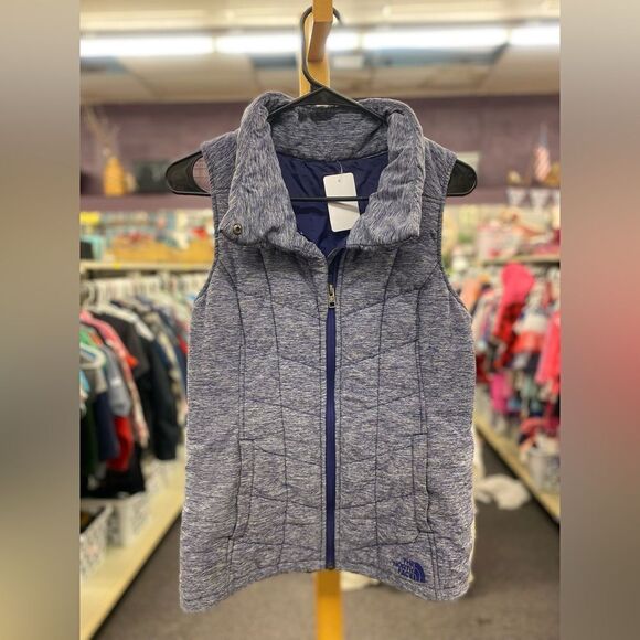 The Northface Ladies Small Purple Quilted Vest - Picture 1 of 6